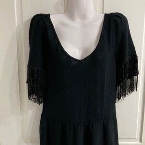 Vintage Elegant Black Beaded Fringe Heavy Knit Sleeve Dress